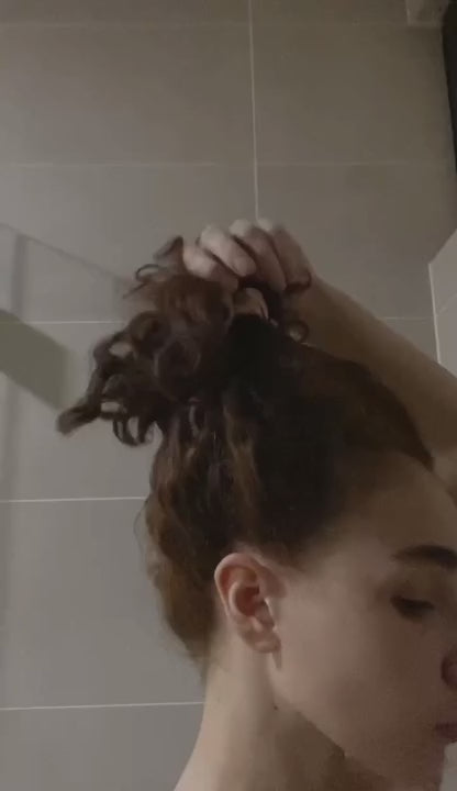 Curl wonder, natural deep conditioner, hair natural texture, steps how to hydrate define frizzy, Joviality, egypt, international, curly hair, curly heads, all natural, natural ingredients, silicone free, sulphate free, paraben free, pvp free, vegan, lightweight formula, avocado oil, aloe vera, wheat protein, defined curls, long lasting curls, nourish, healthy scalp, antioxidants, frizzy hair, dry hair, frizz free, tame frizz, more defined, wavy hair, real results, fast results, wavy hair, aya arafa, model